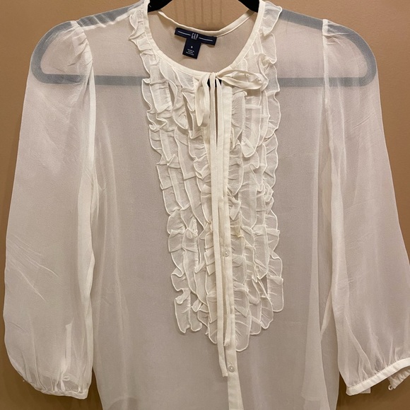 GAP Sheer Off-White Blouse - Picture 2 of 6
